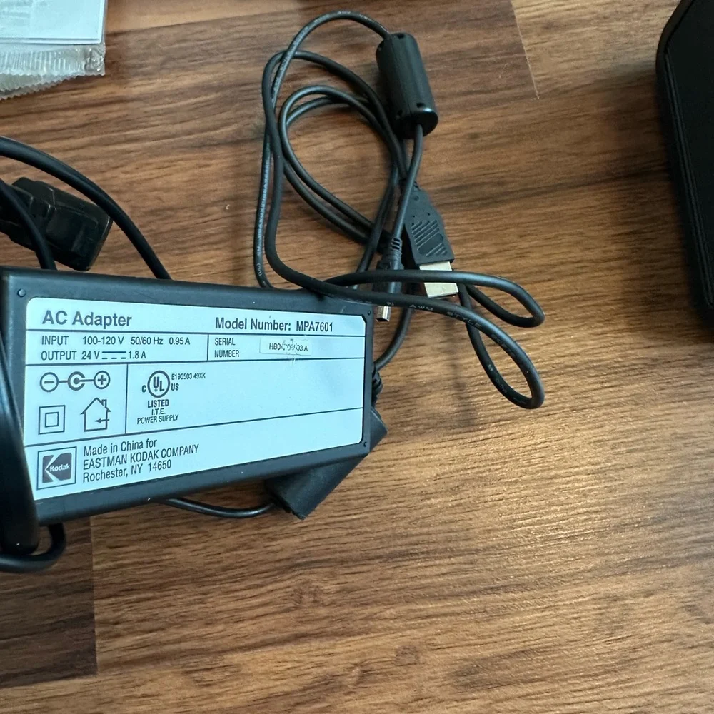 VTG Kodak EasyShare Printer Dock & Accessories